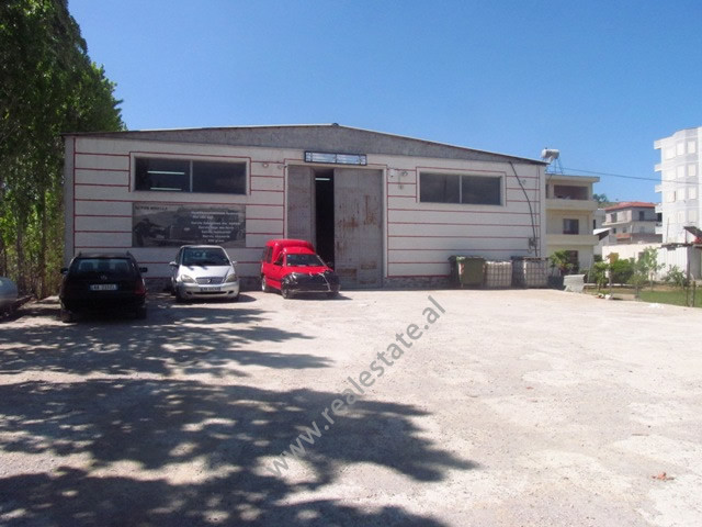 Warehouse for rent in Mezez area, in 7 Nentori street in Tirana, Albania.

It has a land surface&n