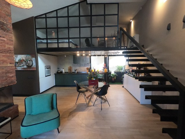 Luxury apartment for rent in Selita e Vjeter street in Tirana, Albania.
It is located on the 4-th f Luxury apartment for rent in Selita e Vjeter street in Tirana, Albania.
It is located on the 4-th f