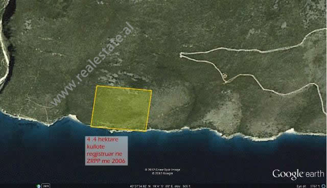 Land for sale on the coast of Gjipe.
It is located a few meters from the seashore.
The land has an Land for sale on the coast of Gjipe.
It is located a few meters from the seashore.
The land has an