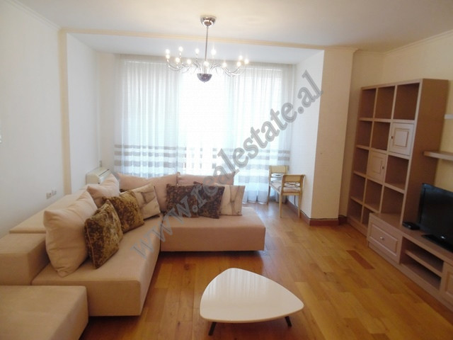 Apartament 2+1 me qera ne rrugen Mustafa Matohiti ne Tirane.

Ndodhet ne katin e 8-te te nje palla