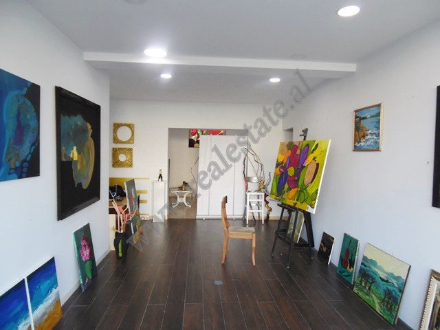 Store space for rent near Sweden Embassy in Tirana, Albania.
It is located on the ground floor of a