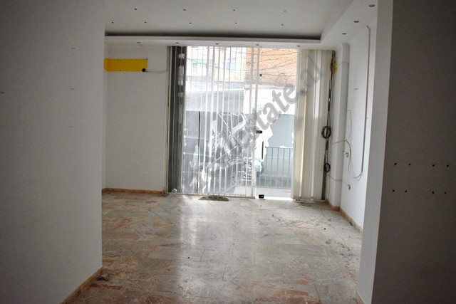 Store space for rent in Saraceve street in Tirana, Albania.
It is located on the ground floor of a 