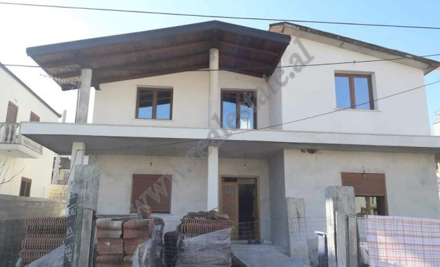 Two storey villa for sale in Gjelberimi in Vore, Tirana, Albania.
It has a land surface of 300 m2 a Two storey villa for sale in Gjelberimi in Vore, Tirana, Albania.
It has a land surface of 300 m2 a