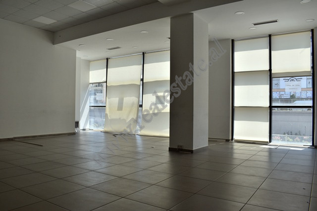 Office space for rent in Prokop Mima street, close to Kristal center in Tirana
The office is on the