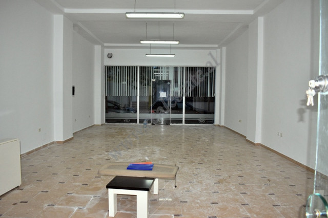 Shop for rent on Albanopoli Street in Tirana.
The store is located on the ground floor of the new b