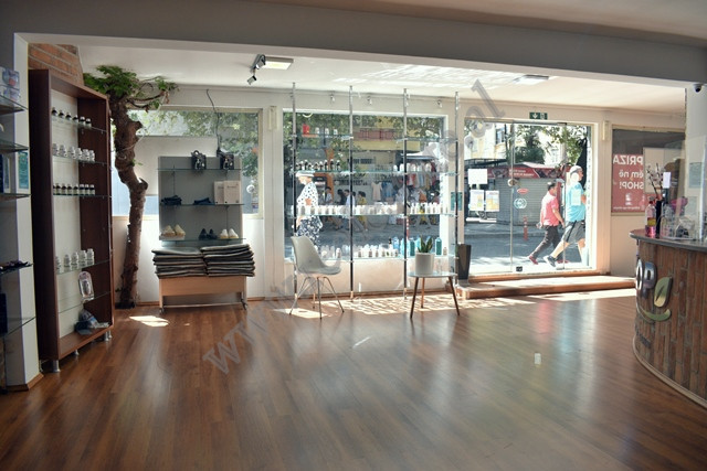 Store space for rent in Myslym Shyri street in Tirana.
The store is situated on the first floor of 