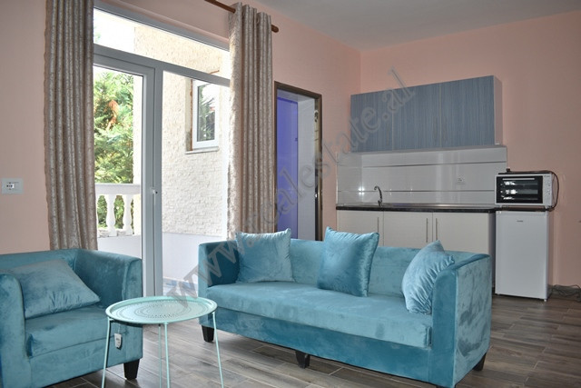 &nbsp;

Apartamente me qira ne Rrugen Pandeli Vangjeli , afer Ambasades Rumune.Te ndodhura ne nje 