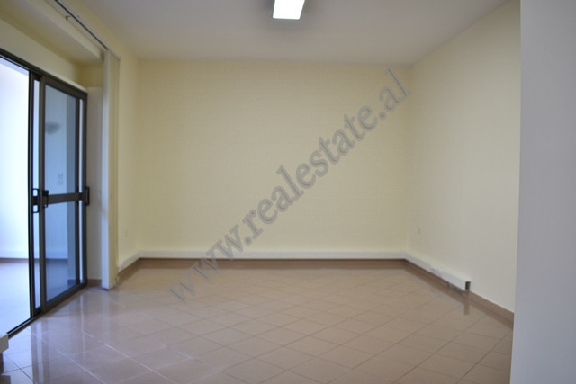 Office space in Andon Zako Cajupi Street in Tirana.
The office &nbsp;is located on the third floor 