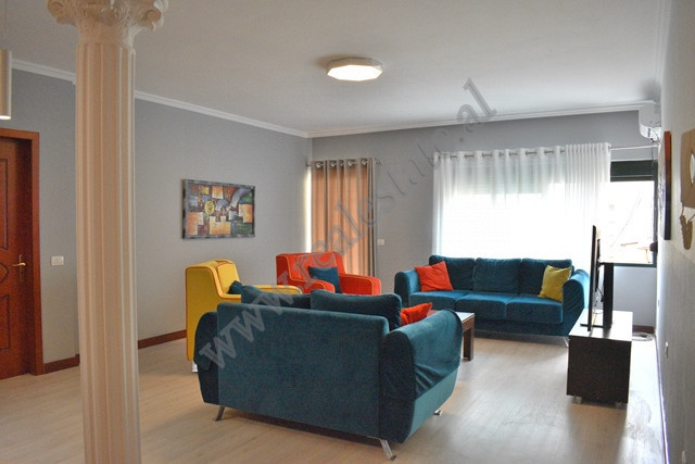 Two-bedroom apartment for rent in Him Kolli street, in Tirana.
The house is placed on the fourth fl