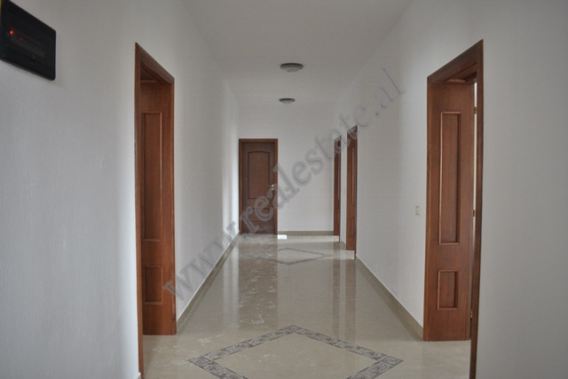 Office for rent on Musa Agolli street in Tirana.
It is located on the second and third floor of a t