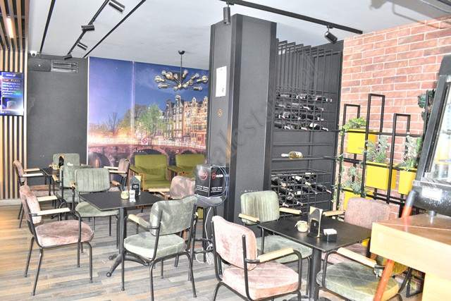 Commercial space for rent in Allaman Dervishi street in Lapraka area in Tirana.
It is located in a 