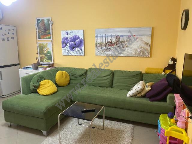 Two-bedroom apartment for sale close to Shkolla e Bashkuar in Tirana, Albania.
The flat is located 