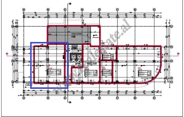 Store space for sale in Jusuf Vrioni street in Tirana, Albania.
The shop is in the form of a duplex