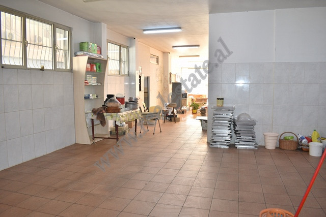 Store space for rent in Spiro Dedja street in Tirana, Albania.
Located on the ground floor of a 5-s