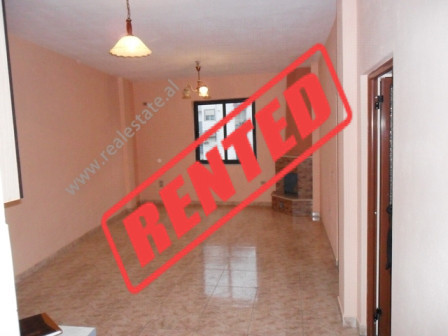 Two bedroom apartment for rent in Hoxha Tahsim Street in Tirana. Positioned on the 3-rd floor of a 3