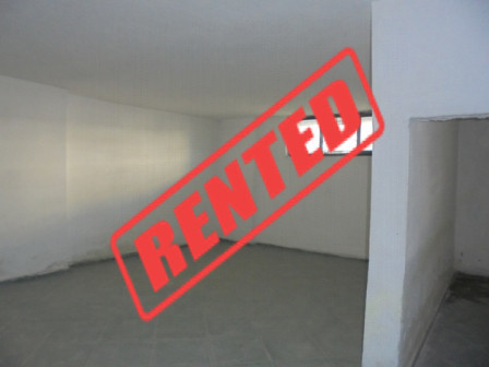 Store space for rent in Komuna Parisit Area in Tirana.
The warehouse is on the underground floor of