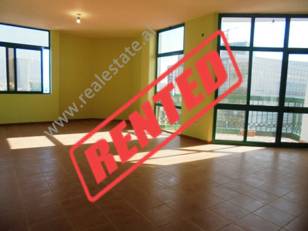 Duplex apartment for rent in the center of Tirana.
Positioned on the&nbsp; 9-10th&nbsp; floor of a 