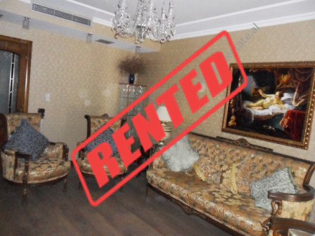 Apartament me qera ne fillimin e rruges Perlat Rexhepi ne Tirane.

Pozicionohet ne katin e 6-te ne
