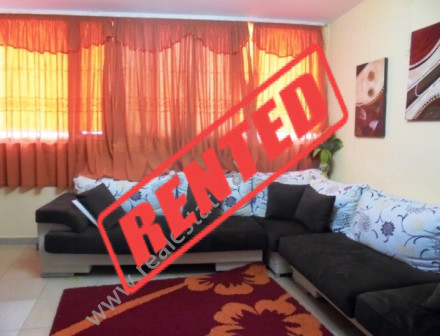 Apartament 2+1 ne shitje tek shkolla Ali Demi&nbsp;ne Tirane.

Apartamenti ndodhet ne katin e pare