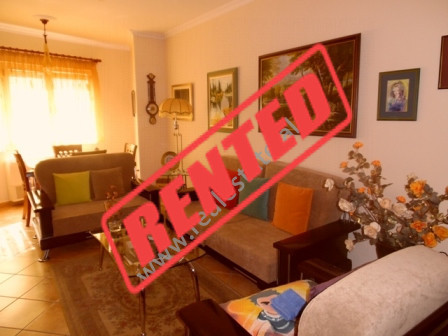 Apartament 1+1 me qera ne rrugen Irfan Tomini ne Tirane.

Apartamenti ndodhet ne katin e 2-te nje 