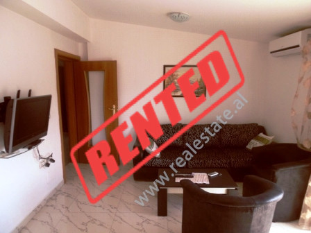 Apartament 2+1 me qera ne rrugen e Kavajes ne Tirane.

Apartamenti ndodhet ne katin e 12-te te nje