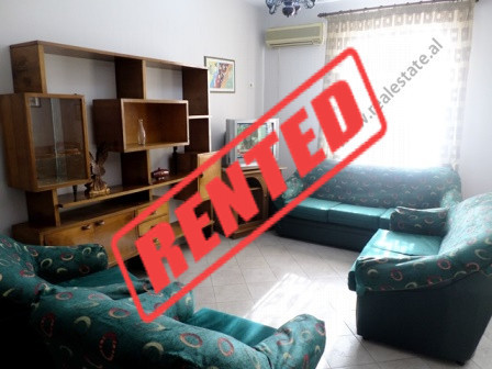 Apartament 2+1 me qera ne rrugen Reshit Collaku.

Ndodhet ne katin e 6-te te nje pallati ekzistues