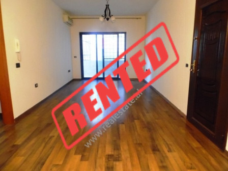 Apartament 1+1 me qera ne rrugen Him Kolli ne Tirane.

Apartamenti ndodhet ne katin e 4te ten je p