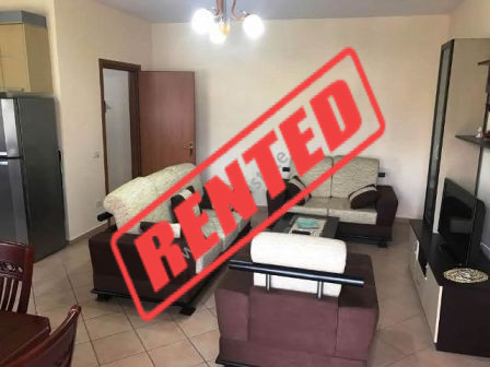 Apartament 1+1 me qera afer qendres ne Tirane.

Apartamenti ndodhet ne katin e 12 te nje pallati t