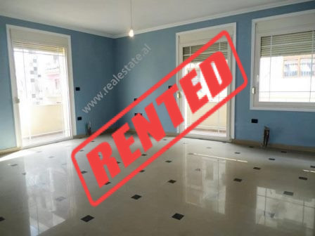 Office for rent close to Pazari Ri area in Tirana.

It is situated on the 3-nd floor of a 4-storey