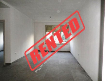 Apartament per zyra me qera ne rrugen Brigada e VIII ne Tirane.

Apartamenti ndodhet ne katin e ka