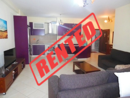Apartament 2+1 me qera prane kompleksit Panorama ne Tirane.
Apartamenti ndodhet ne katin e tete t Apartament 2+1 me qera prane kompleksit Panorama ne Tirane.
Apartamenti ndodhet ne katin e tete t