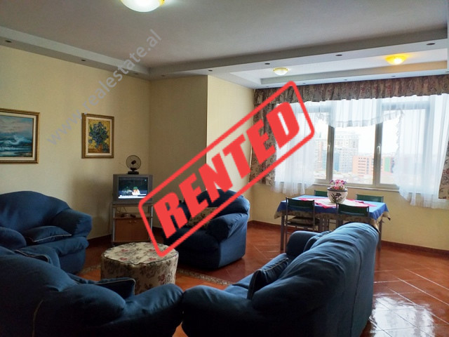 Apartament 2+1 me qera prane Qendres ne rrugen Prokop Myzeqari ne Tirane.

Ndodhet ne katin e 9-te