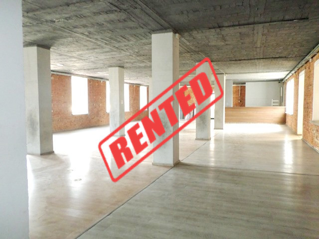 Warehouse for rent in Llazi Miho street in Tirane, Albania.

It is located on the second floor of 