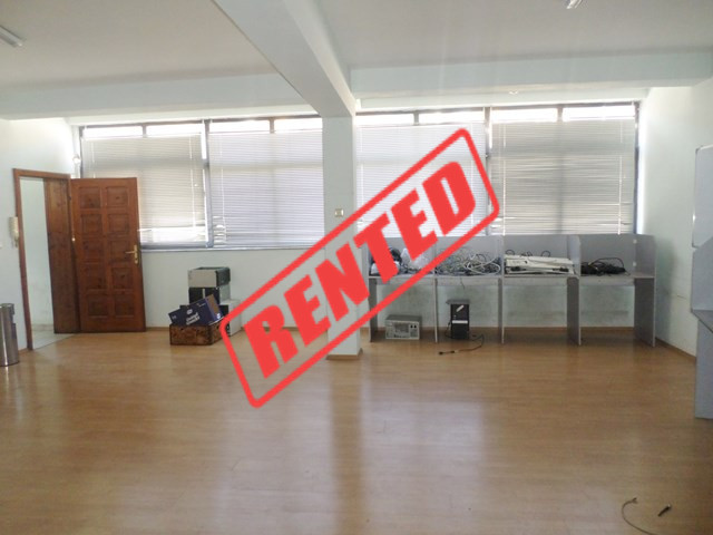Office space for rent in Mine Peza street in Tirana, Albania.

It is located on the second and the