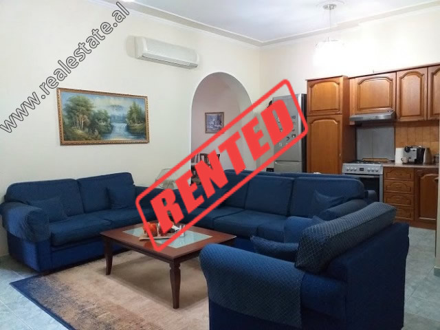 Apartament 2+1 me qera ne rrugen Brigada VIII ne Tirane.

Pozicionohet ne katin e 4-te dhe te fund