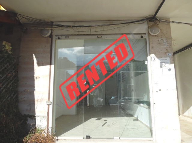 Store space for rent in Ali Visha street in Tirana, Albania.
It is located on the ground floor of a