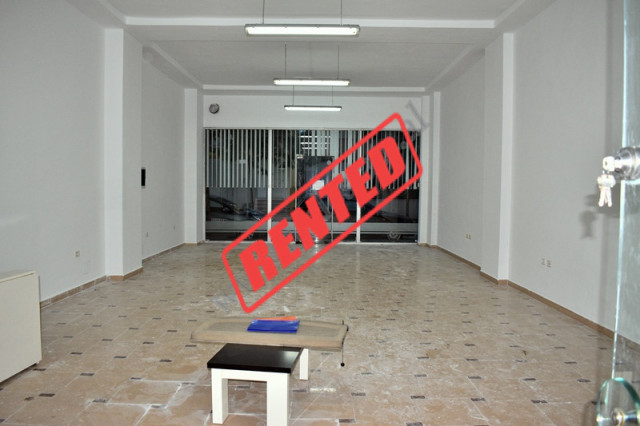 Shop for rent on Albanopoli Street in Tirana.
The store is located on the ground floor of the new b