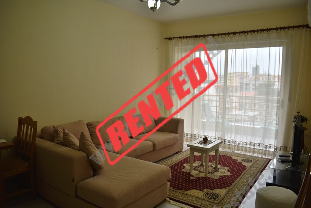 Apartament 1+1 me qera prane rruges Asim Vokshi ne Tirane.

Apartamenti ndodhet ne katin e peste t