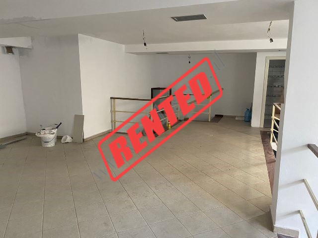 Store space&nbsp;for rent near Shkolla e Baletit in Tirana, Albania.
It is located on the undergrou