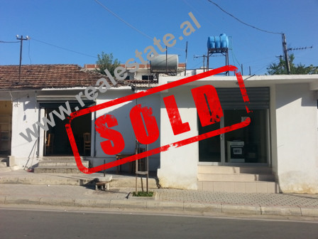 Apartment for sale in Koder Kamez area.

The property is located on the main road and built in 198
