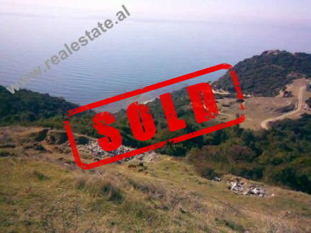 Land for sale in Lalzit Bay.
The land lies in a hilly area, about 300m away from the beach.
It has