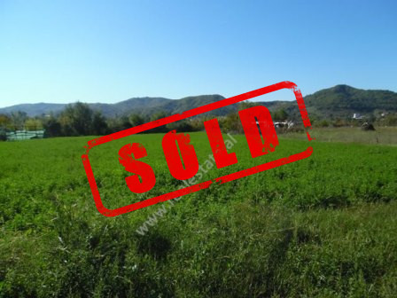 Land for sale in Tirana-Elbasan Street in Tirana

The land is located on the main road and has a s