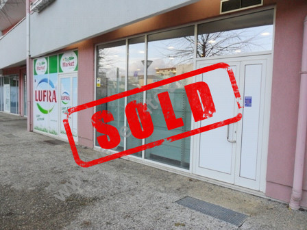 Shop for sale near Frosina Plaku Street in Tirana.

It is located on the ground floor in a new com