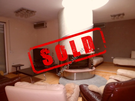 Apartament 5+1 per shitje ne rrugen Aleksandri i Madh ne Tirane.

Apartamenti ndodhet ne katin e 8