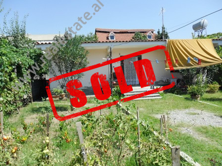 Apartment, Coffee-Bar and Land for sale in Siri Kodra Street in Tirana.

It is located on the side