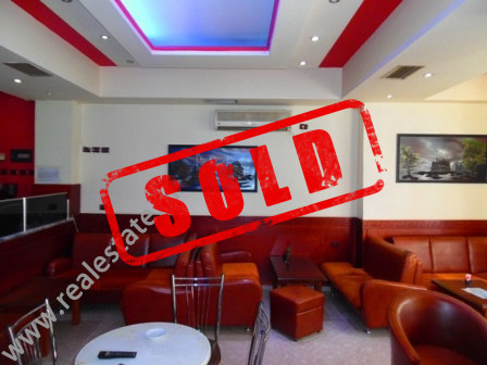 Lokal per shitje prane shkolles Hasan Vogli ne Sheshin Brraka.

Ka nje siperfaqe prej 52.3 m2 te o