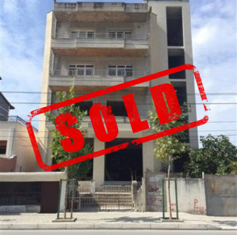 Vile per shitje ne Lagjen 10 Korriku ne Vlore.

Vila ka nje siperfaqe totale 650 m2 te organiiuar 