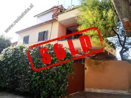 Three storey villa for sale close to Asim Vokshi Street in Tirana.

The villa has 150.8 m2 of yard
