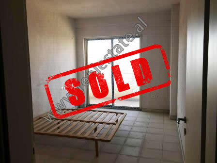 Apartament 1+1 ne shitje ne Bulvardin Blu, prane Gjimnazit Ibrahim Rugova ne Kamez.

Ndodhet ne ka