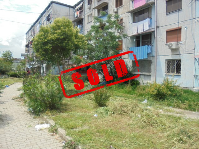 One bedroom apartment for sale in Kamza area, near Ibrahim Rugova street in Tirana, Albania.

It i